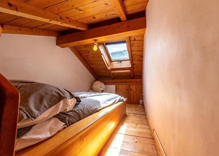 Le Persan 10 Pl * كورشوفيل