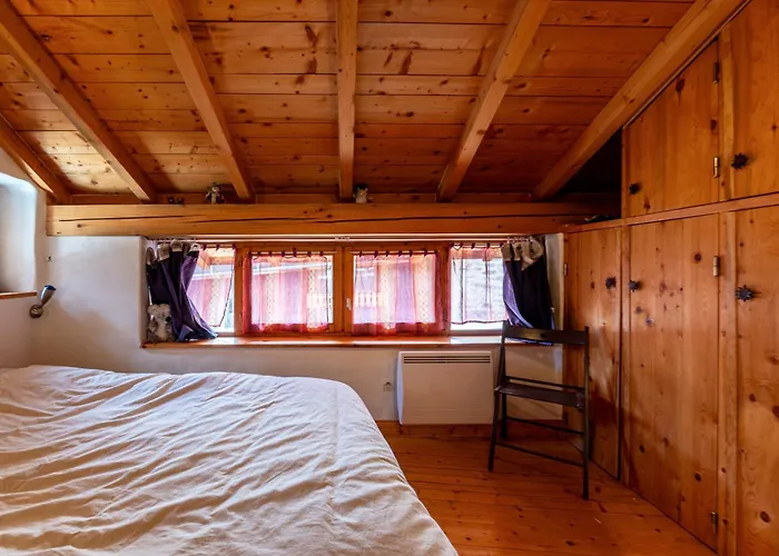 Le Persan 10 Pl * كورشوفيل