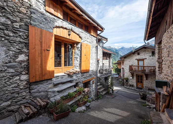 Le Persan 10 Pl شاليه